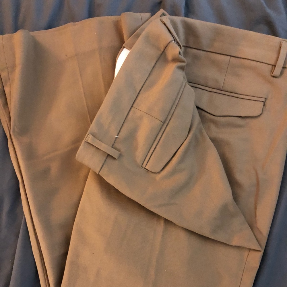 Gap Modern Boot Kaki Dress Pants